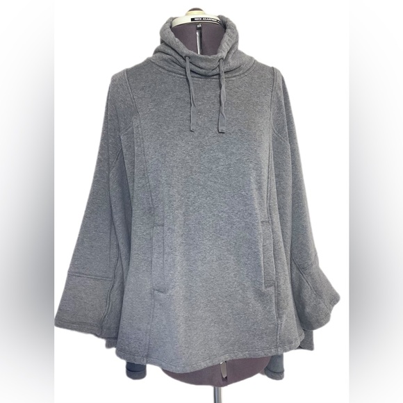 UGG Pichot Poncho Lounge Cape Size XS/S Blanket Sweater Oversized Fleece Lined - Picture 1 of 16